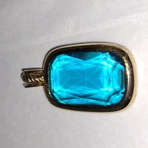 JOAN RIVERS PENDANT blue turquoise faceted large